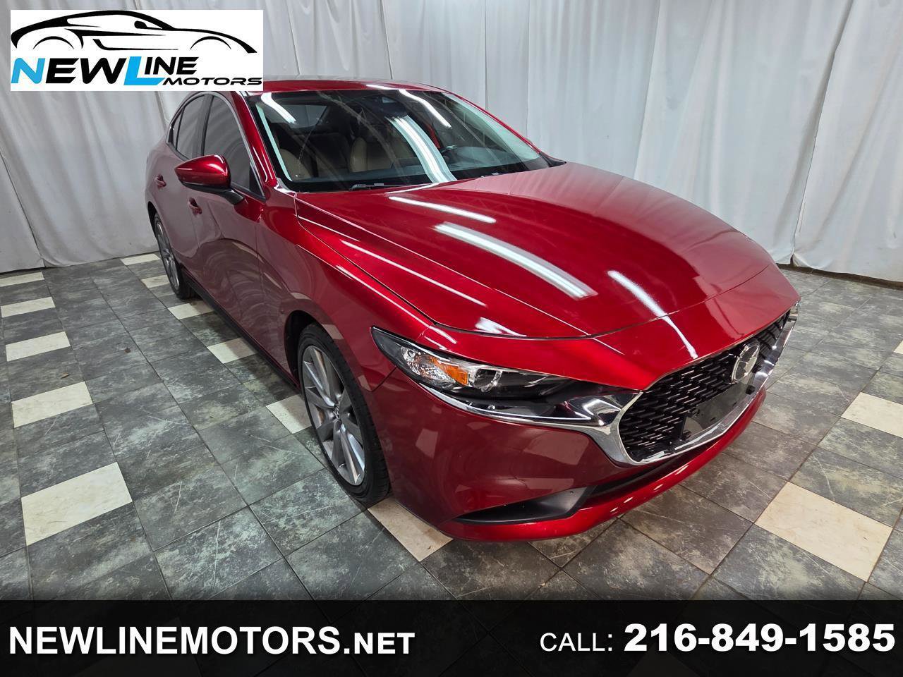 Used 2021 MAZDA MAZDA3 s FWD image 1