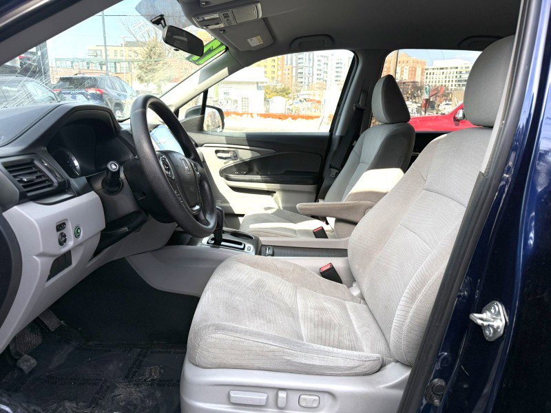 Used 2017 Honda Pilot EX image 14