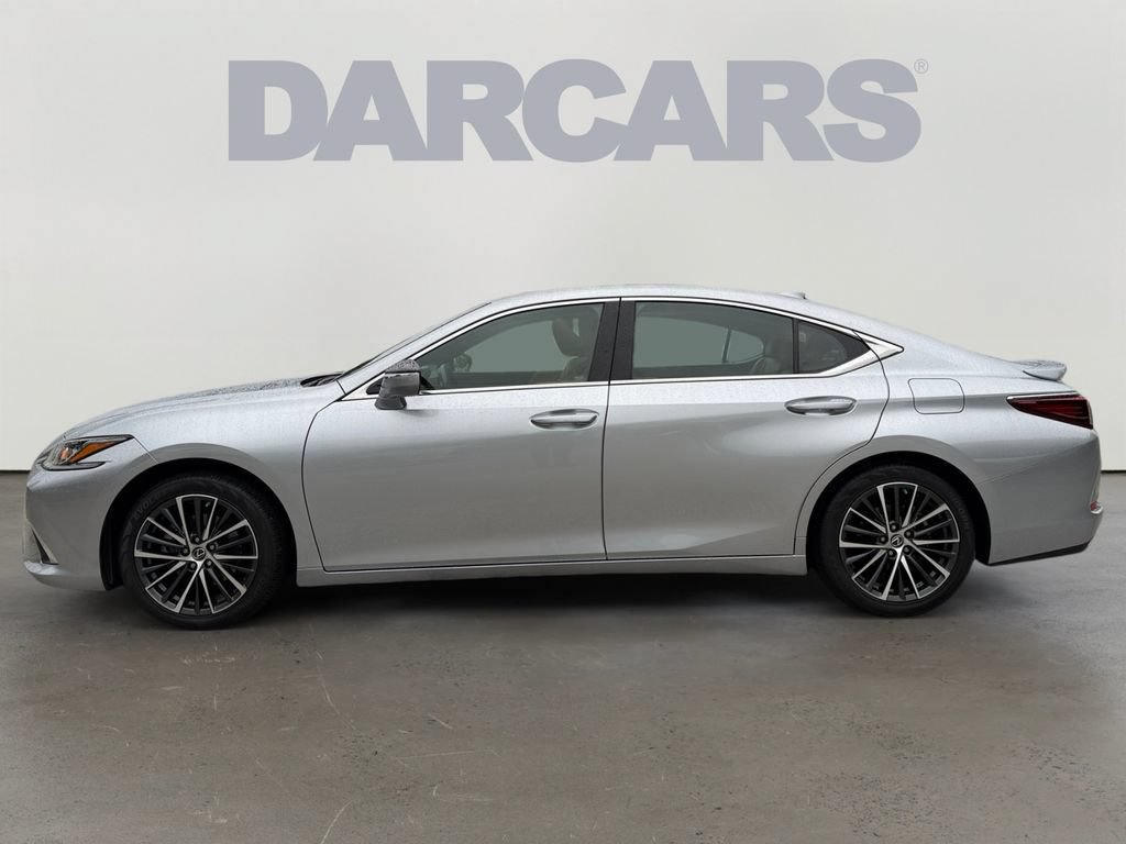 Used 2023 Lexus ES 350 w/ Premium Package FWD image 3