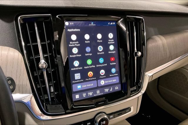 Certified 2025 Volvo V90 B6 Cross Country Plus AWD/4WD image 33