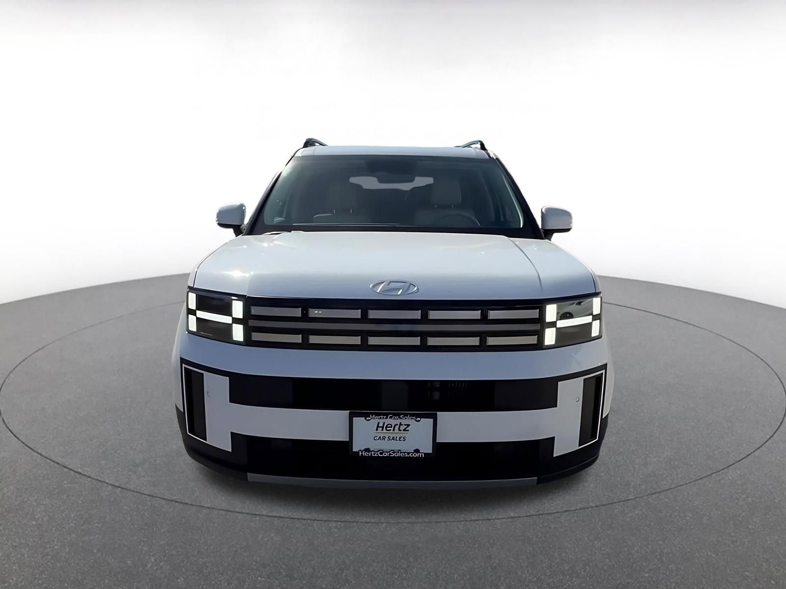 Used 2025 Hyundai Santa Fe SEL image 4