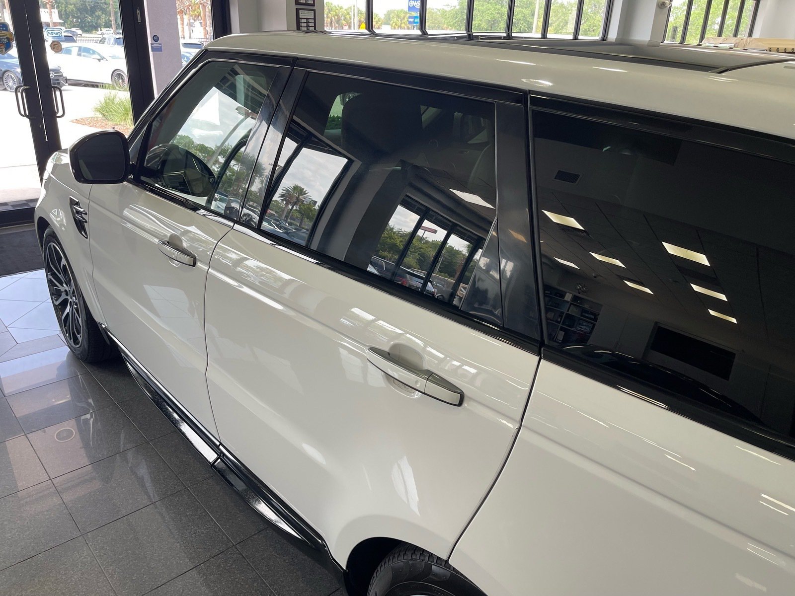 Used 2022 Land Rover Range Rover Sport HSE Silver Edition AWD/4WD image 14