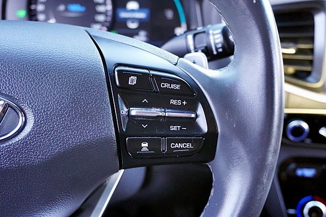 Used 2019 Hyundai Ioniq Limited w/ Ultimate Package 02 FWD image 54