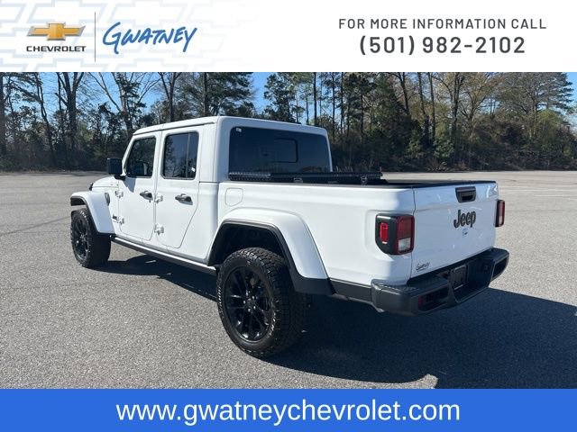 Used 2025 Jeep Gladiator Sport image 7
