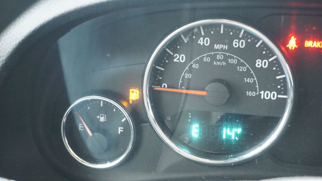 Used 2012 Jeep Wrangler Unlimited Sport image 36