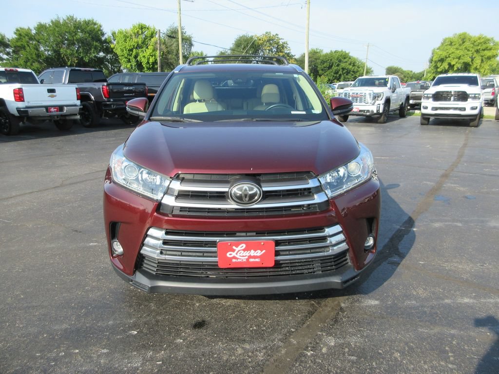 Used 2019 Toyota Highlander Limited AWD/4WD image 13