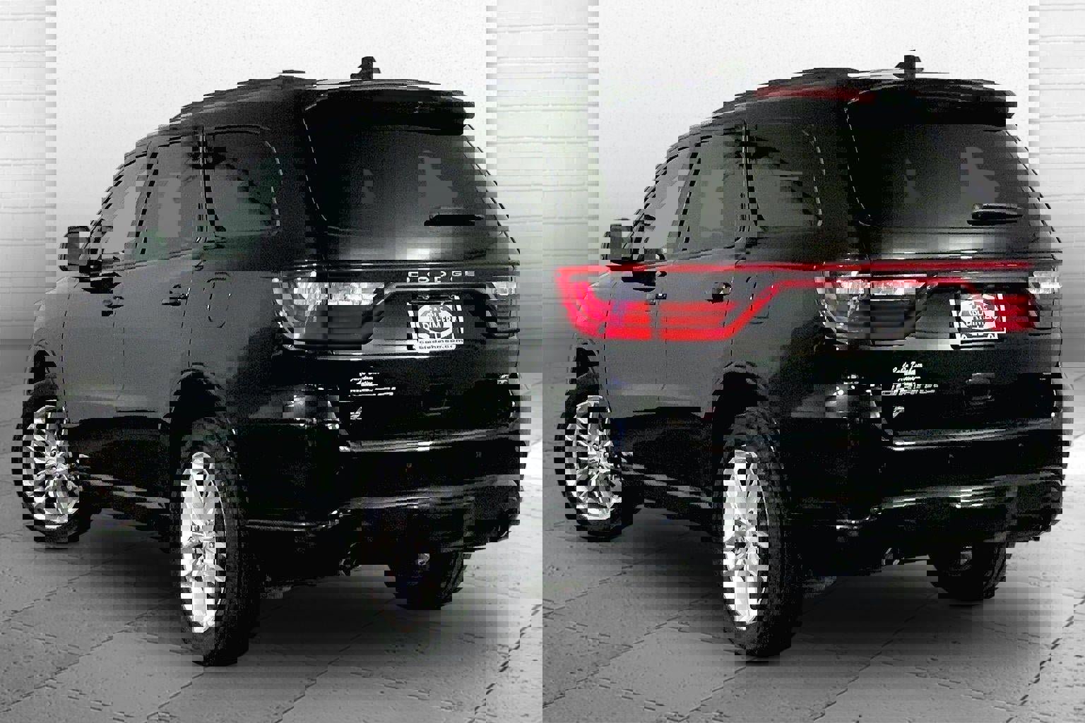 Used 2025 Dodge Durango GT image 11