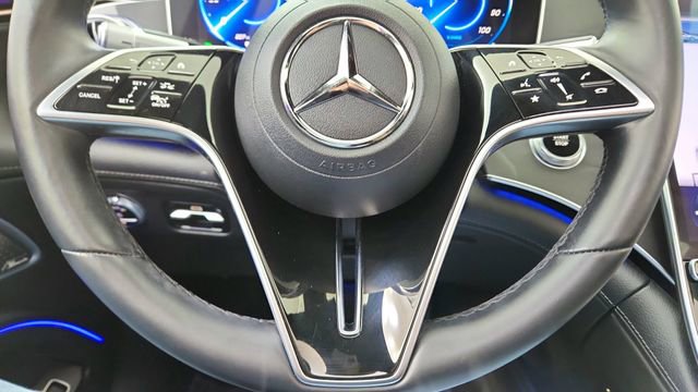 Used 2023 Mercedes-Benz EQS 450+ Sedan image 39