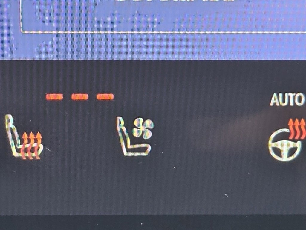 Used 2025 Lexus NX 350h AWD w/ Cold Area Package image 17