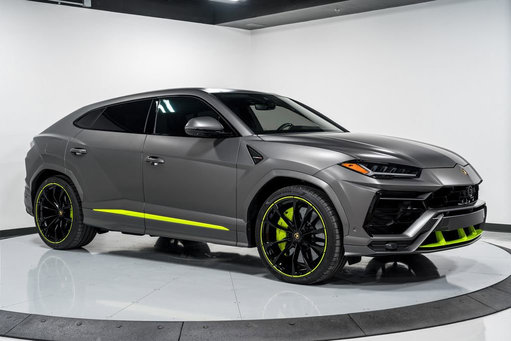 Used 2022 Lamborghini Urus AWD/4WD image 47