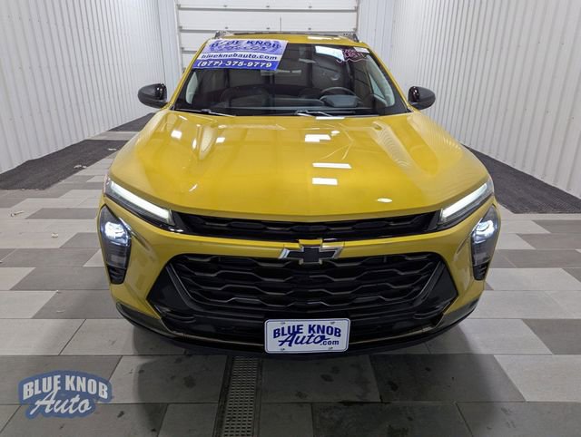 Used 2024 Chevrolet Trax ACTIV w/ Sunroof Package image 6