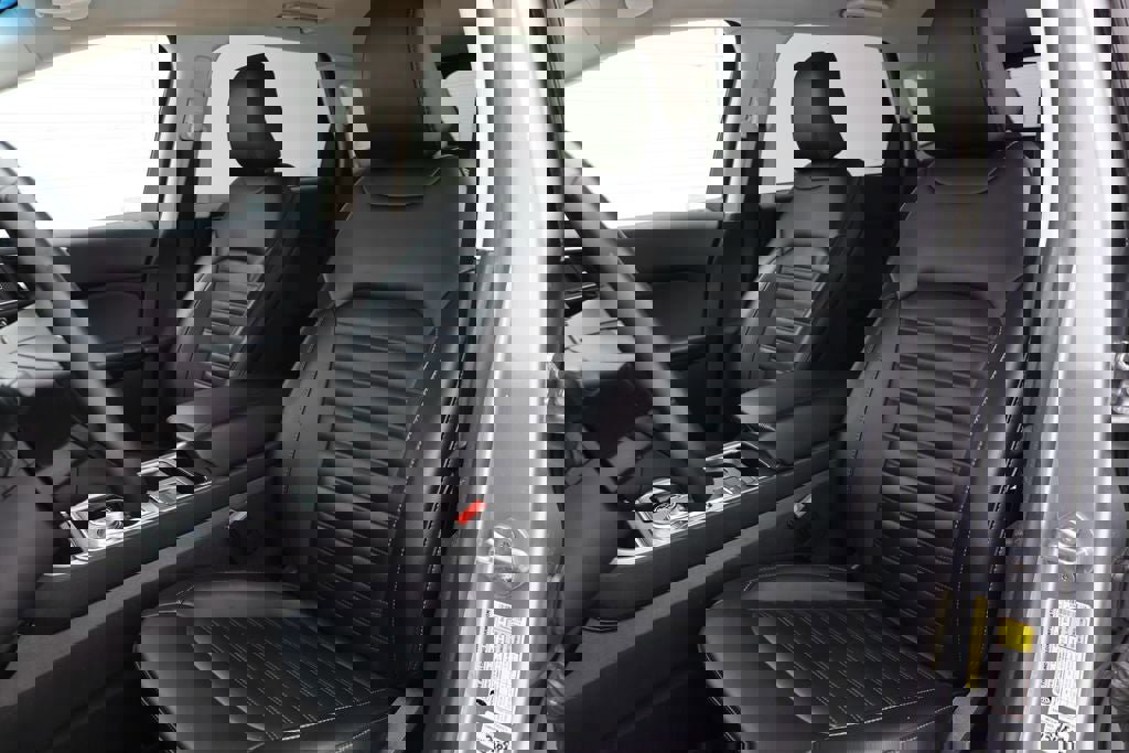 Used 2024 Ford Edge SEL image 16