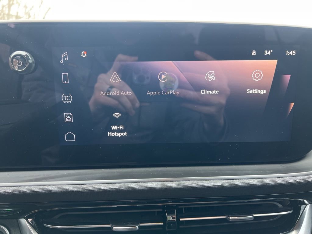 Certified 2024 Buick Envista Sport Touring w/ Convenience I Package image 24