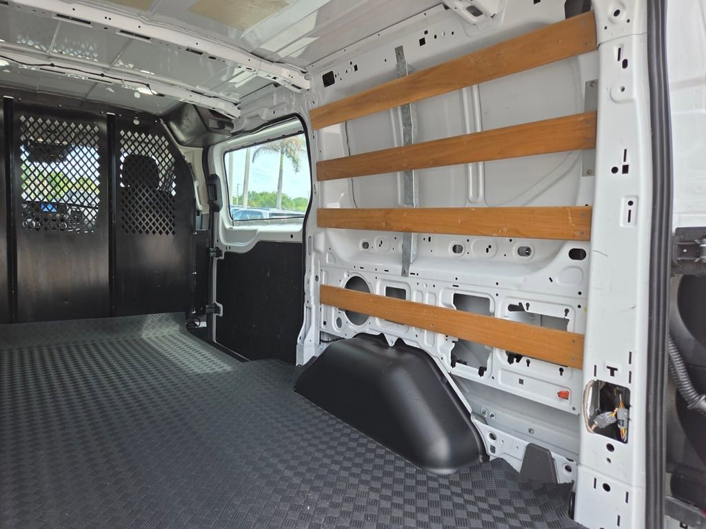 Used 2024 Ford Transit 250 Low Roof w/ Exterior Upgrade Package image 15