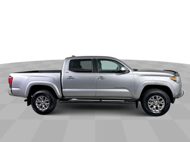 Used 2019 Toyota Tacoma SR5 RWD image 9