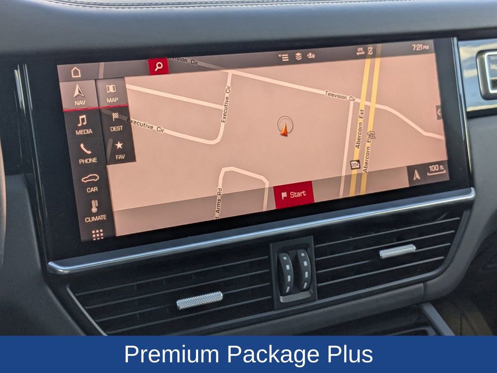 Used 2021 Porsche Cayenne GTS w/ Premium Package Plus image 23