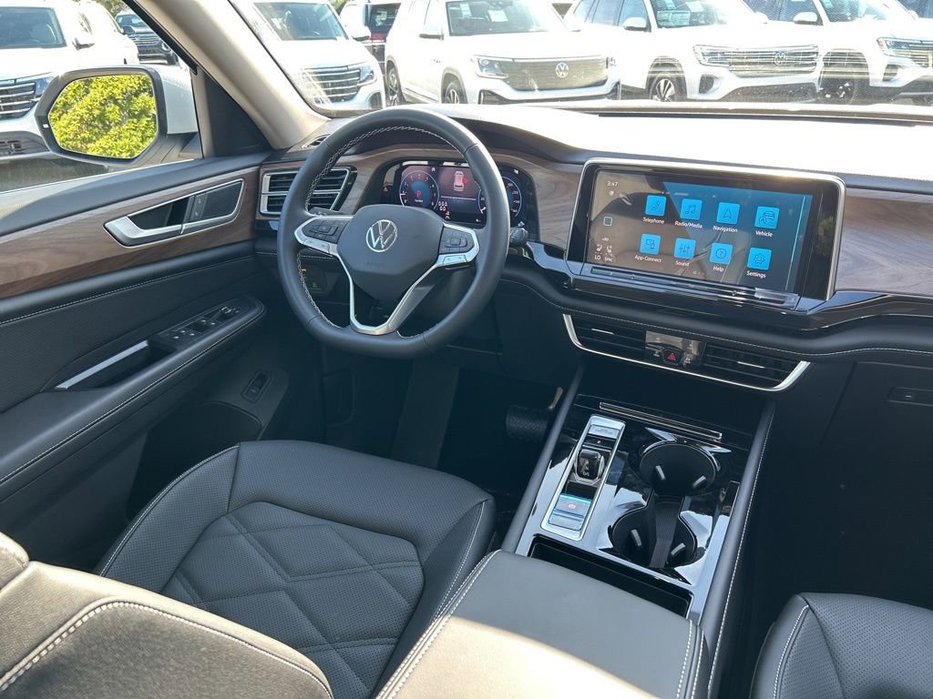 New 2026 Volkswagen Atlas SE FWD image 9