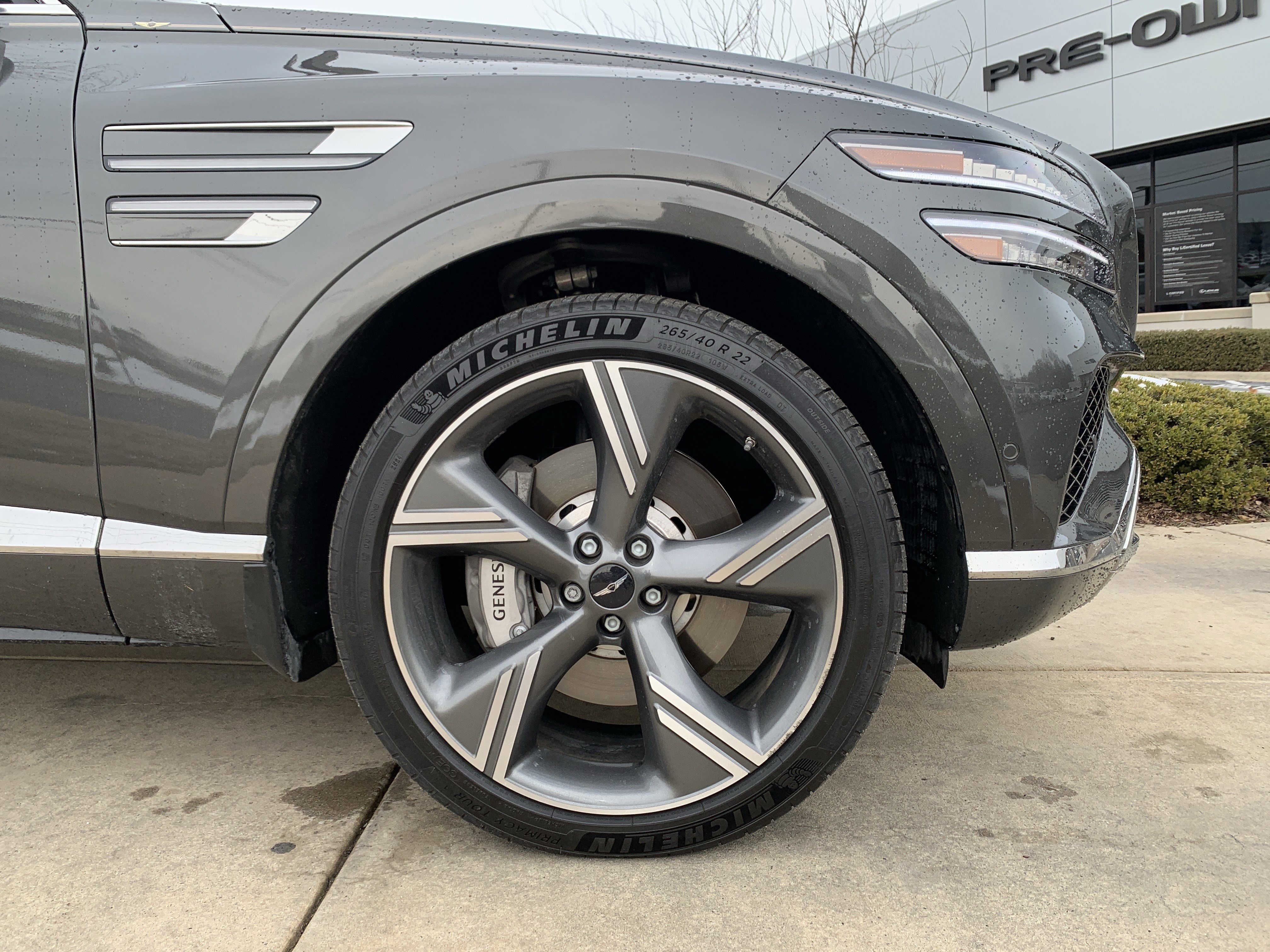 Used 2025 Genesis GV80 3.5T Prestige image 13