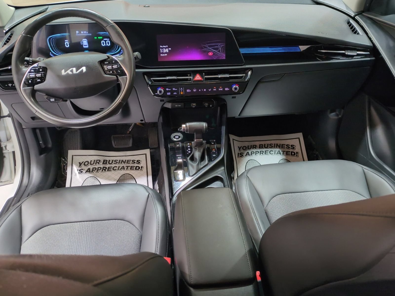 Certified 2024 Kia Niro EX FWD image 14