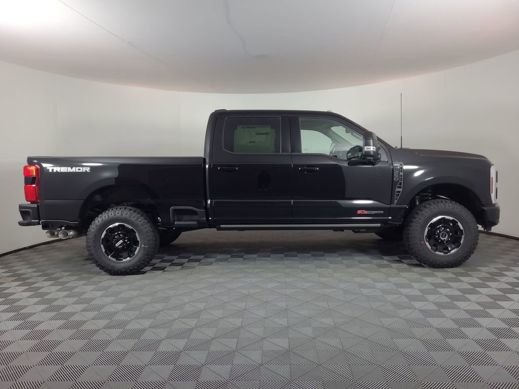 New 2026 Ford F250 Lariat w/ Tremor Off-Road Package image 2