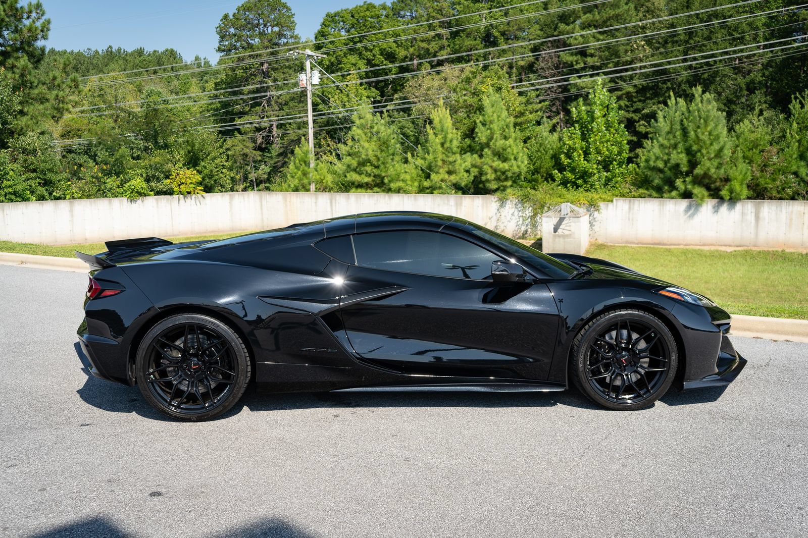 Used 2023 Chevrolet Corvette Z06 RWD image 41