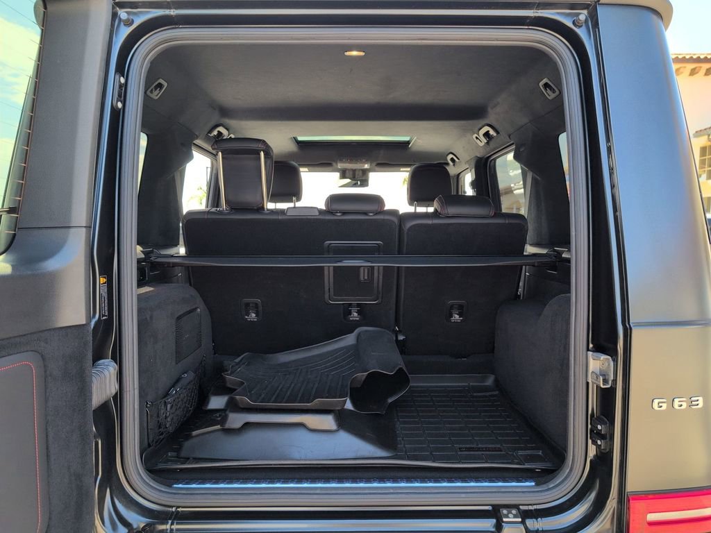 Used 2021 Mercedes-Benz G 63 AMG 4MATIC w/ G Manufaktur Interior Package image 26