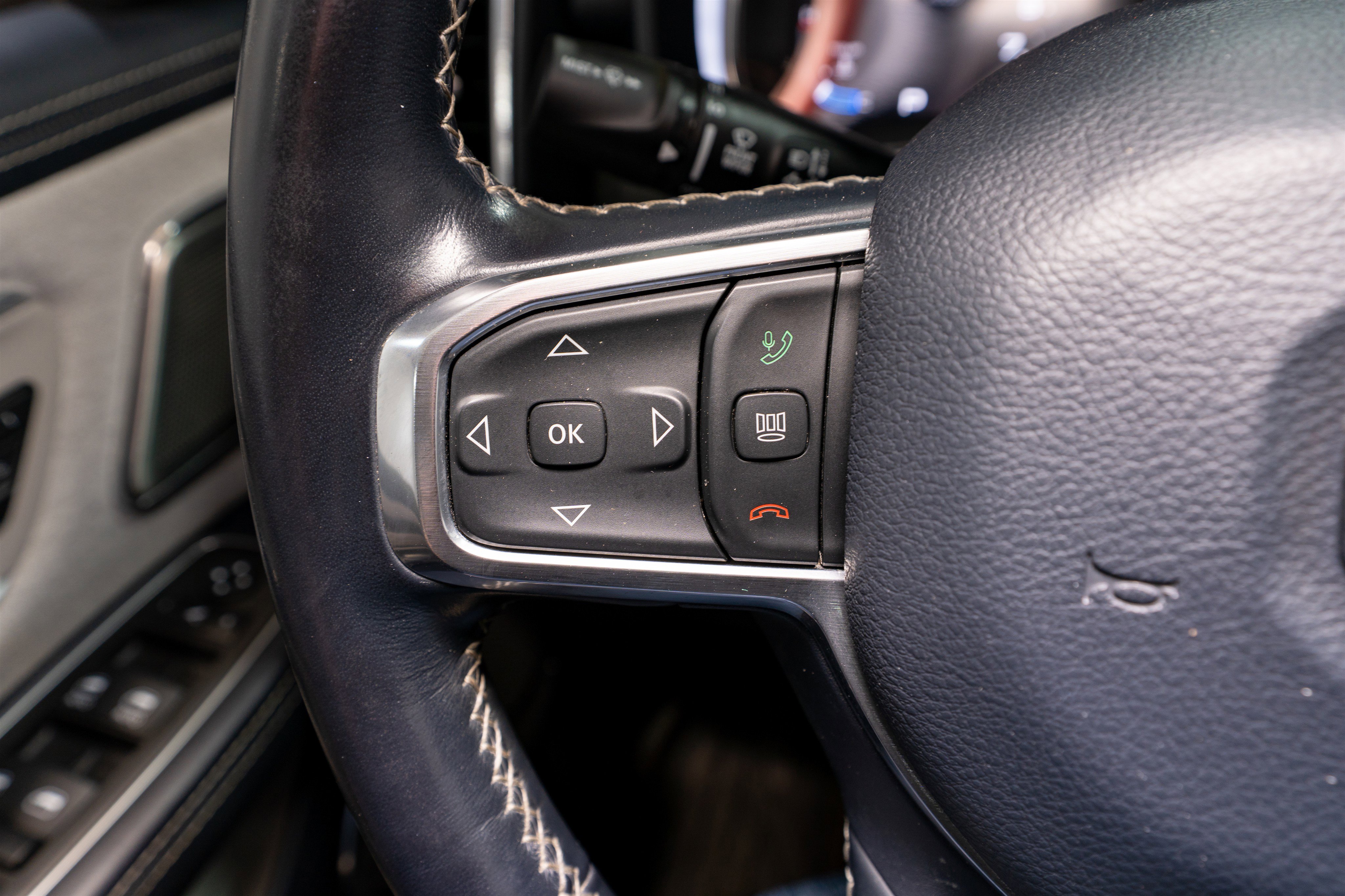 Used 2023 RAM 1500 Limited image 35