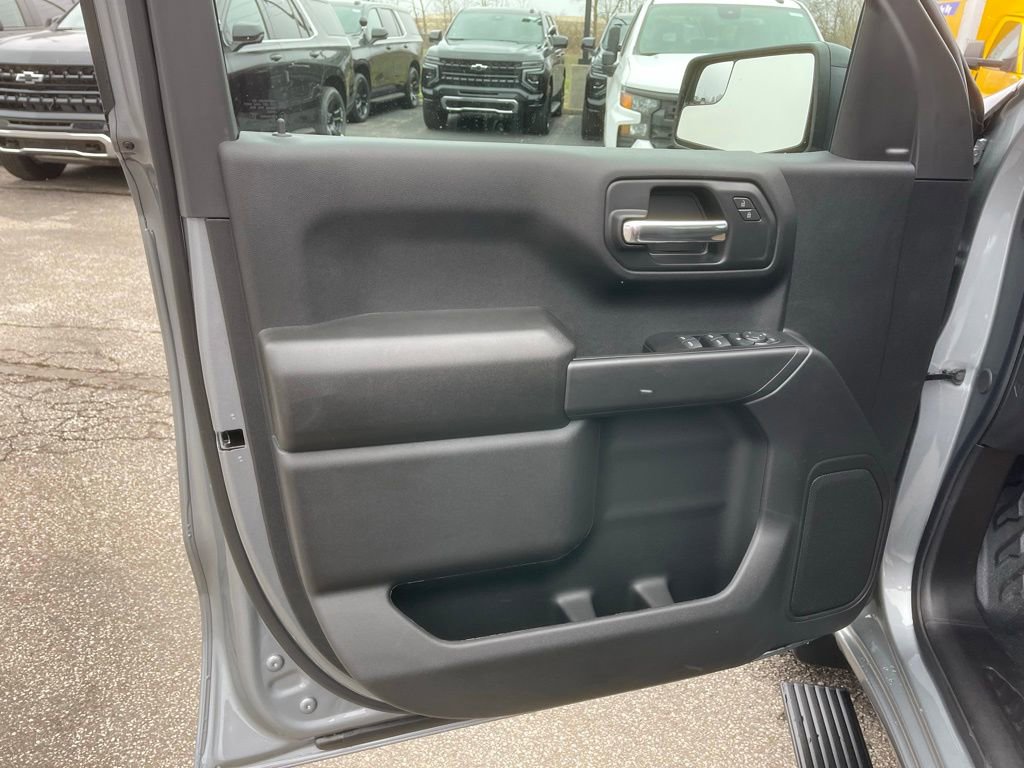 New 2026 Chevrolet Silverado 1500 W/T w/ WT Value Package AWD/4WD image 9