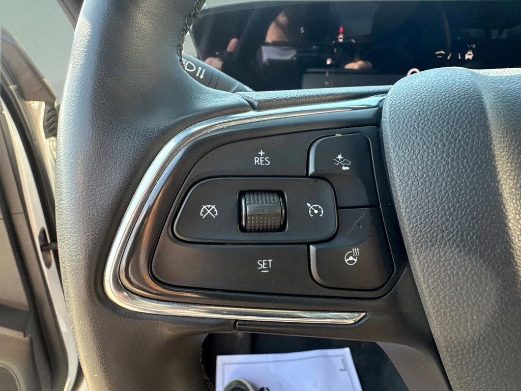 Used 2025 Buick Envista Sport Touring w/ Convenience I Package image 20