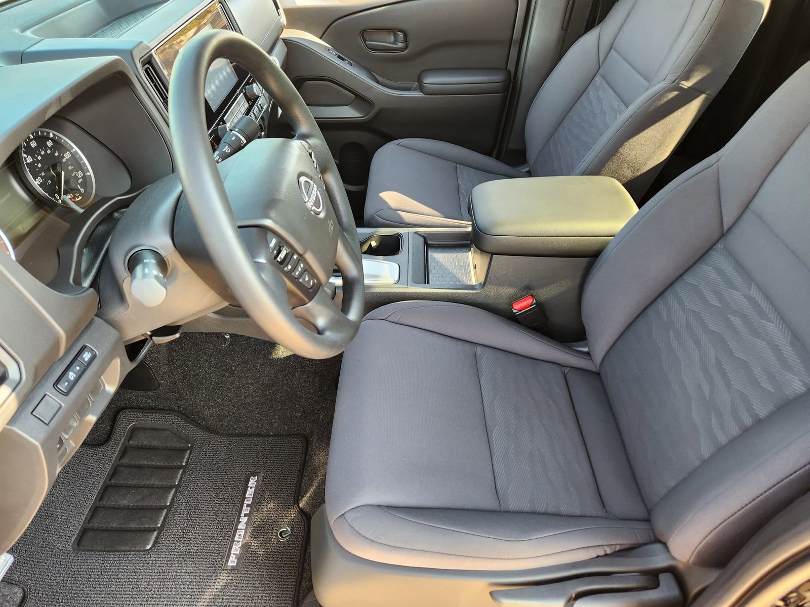 New 2026 Nissan Frontier S w/ Tow Package RWD image 11