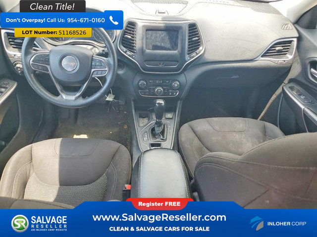 Used 2019 Jeep Cherokee Latitude w/ Popular Appearance Group FWD image 11