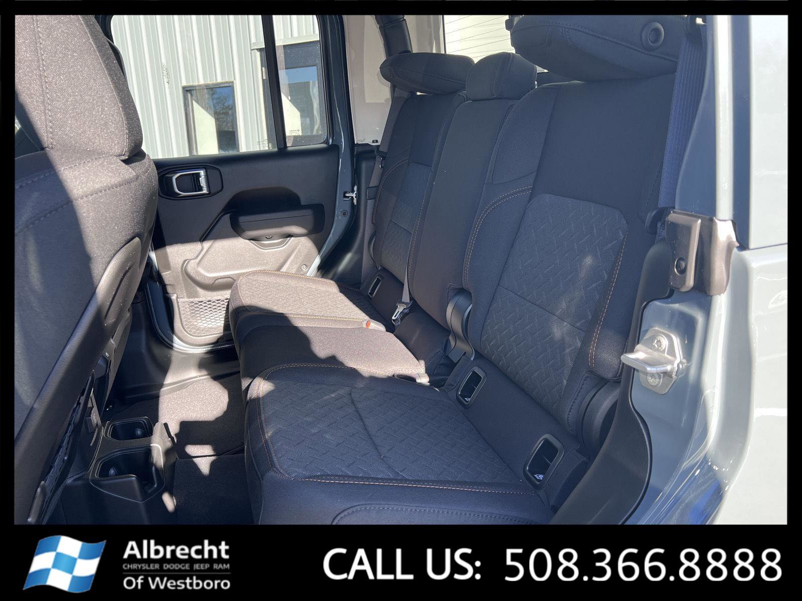 New 2026 Jeep Gladiator Mojave w/ Safety Group image 13