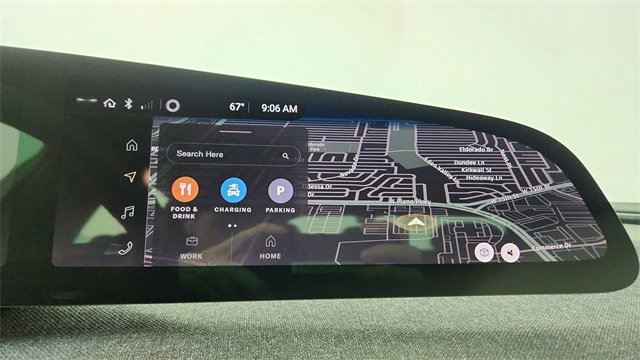 Used 2024 Lucid Air Touring image 43