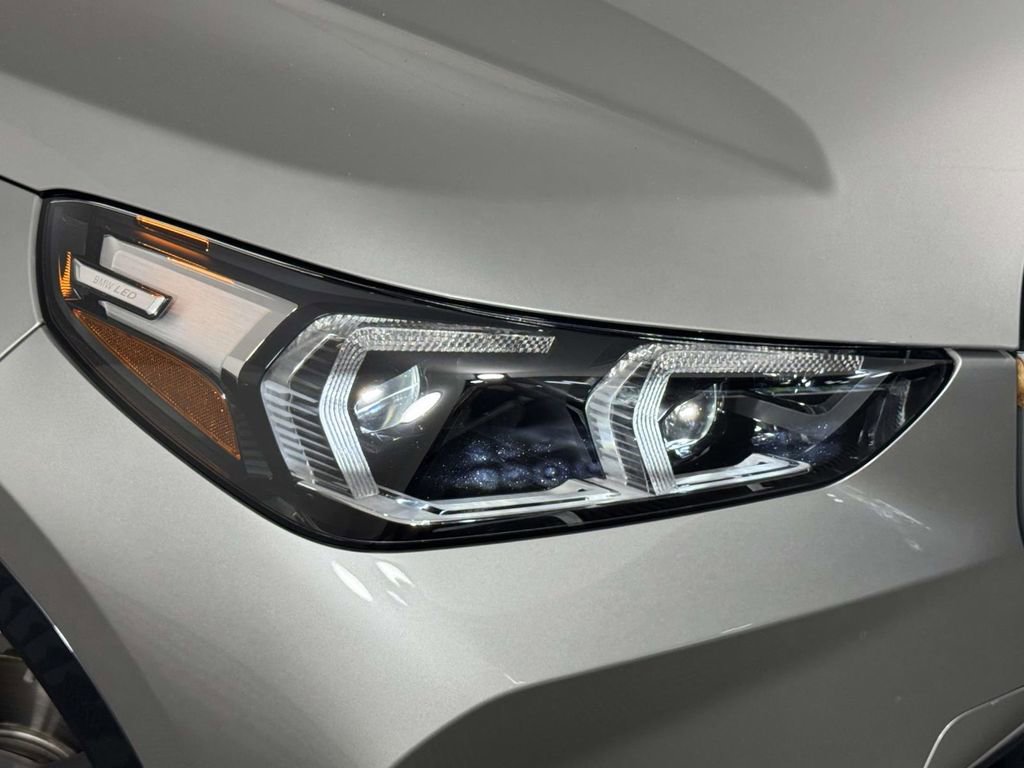 Used 2023 BMW X1 xDrive28i w/ Convenience Package AWD/4WD image 15