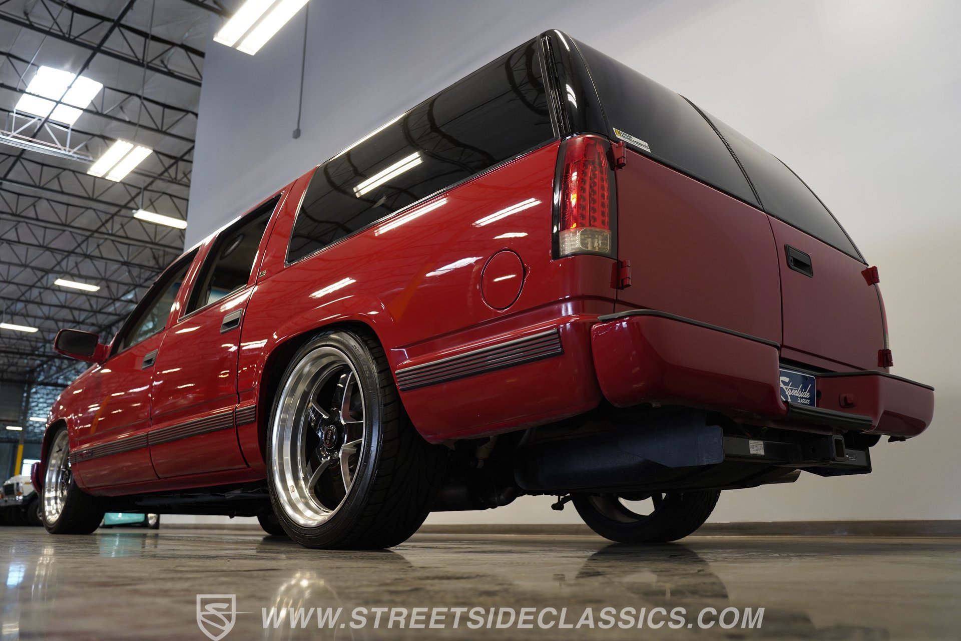Used 1996 Chevrolet Suburban 2WD image 26