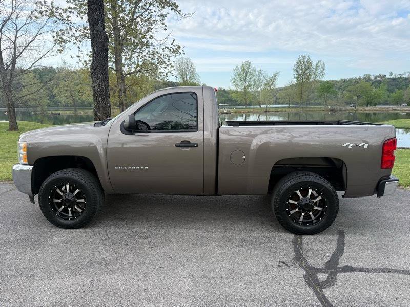 Used 2012 Chevrolet Silverado 1500 W/T w/ LS Package image 4
