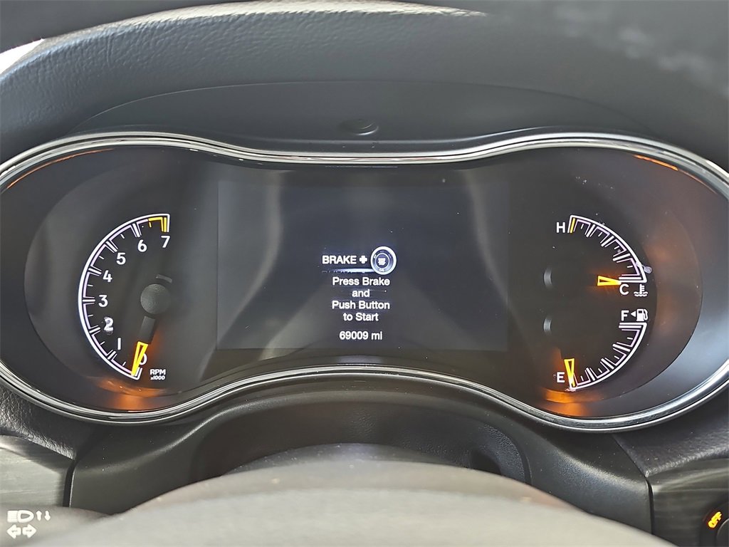 Used 2021 Jeep Grand Cherokee Limited w/ Sun & Sound Group image 19