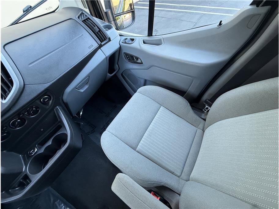 Used 2015 Ford Transit 350 XLT RWD image 12