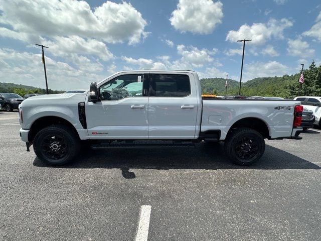 New 2026 Ford F350 Lariat w/ Black Appearance Package AWD/4WD image 2