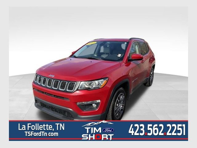 Used 2017 Jeep Compass Latitude w/ Popular Equipment Group image 1