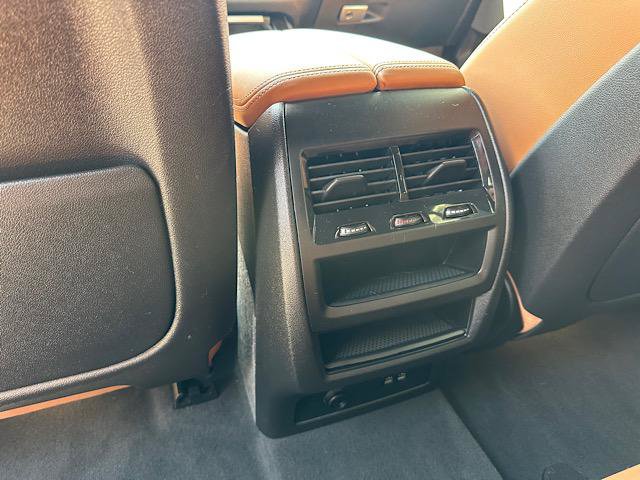 Used 2024 BMW X5 xDrive40i w/ Premium Package AWD/4WD image 24
