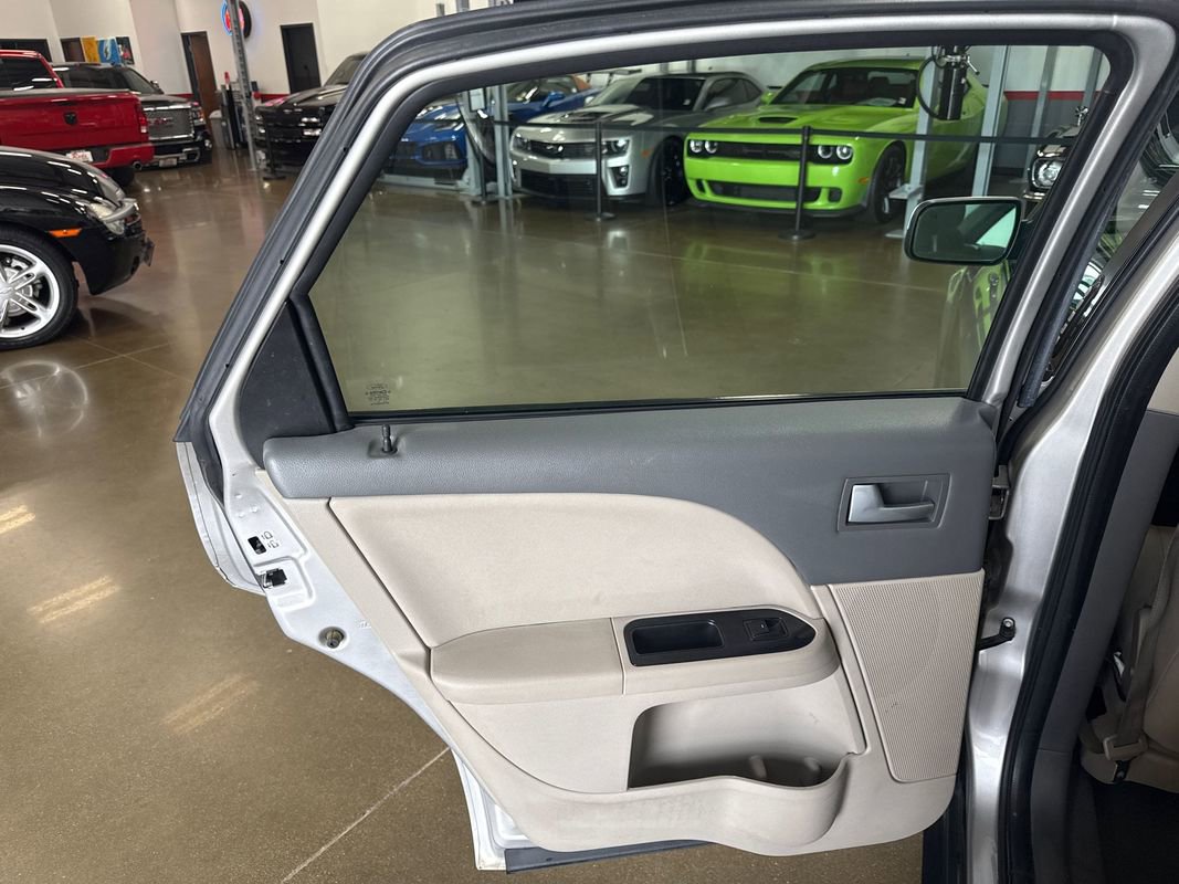 Used 2008 Mercury Sable AWD Sedan image 87