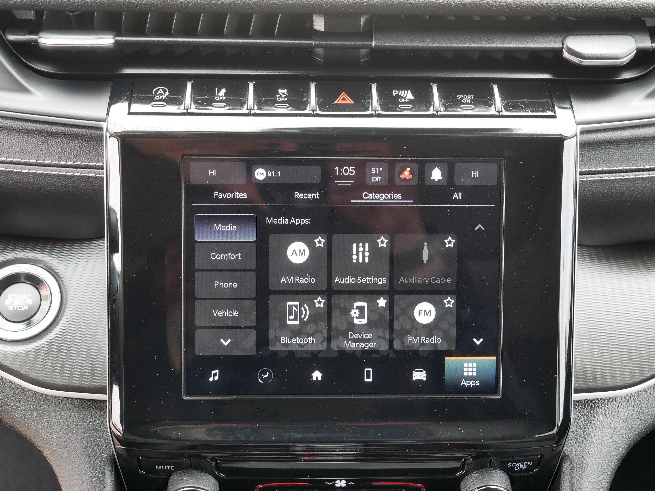 Used 2023 Jeep Grand Cherokee Laredo image 30