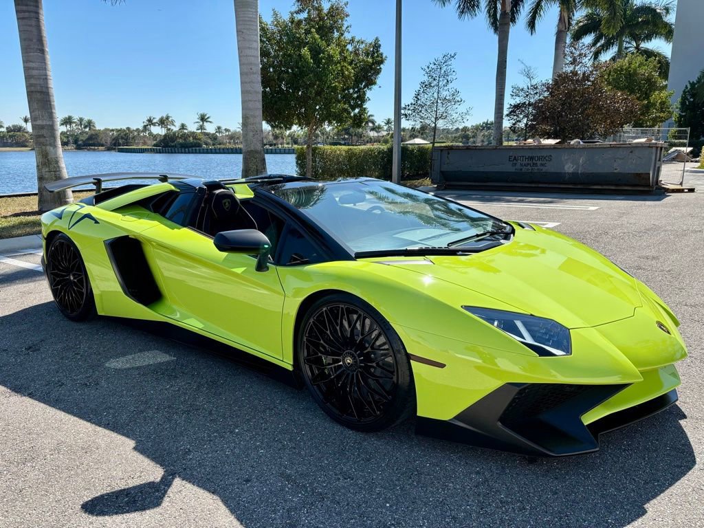 Used 2016 Lamborghini Aventador LP 750-4 Superveloce image 6