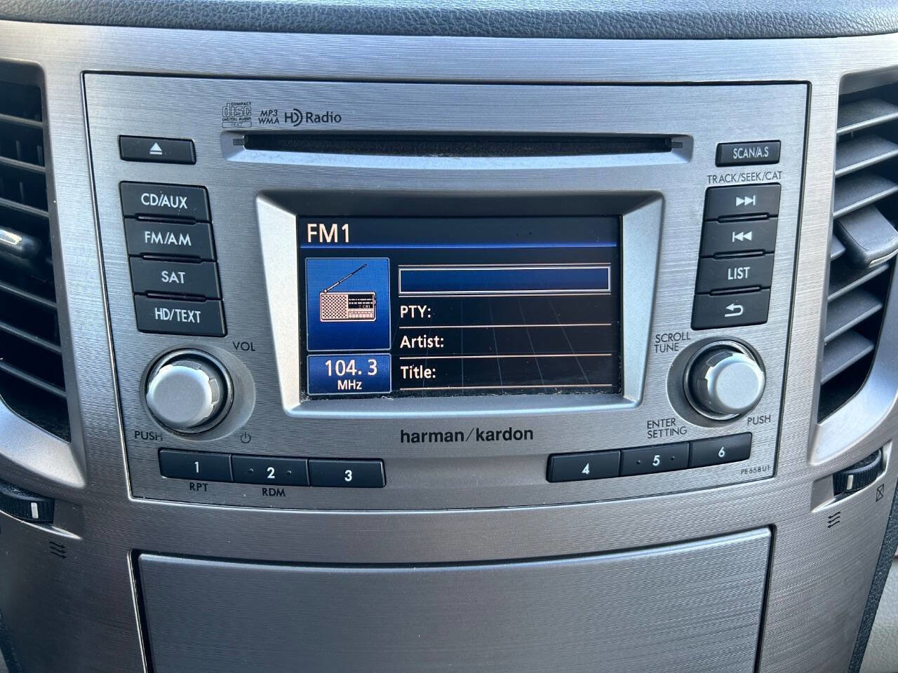 Used 2014 Subaru Outback 2.5i Limited w/ Moonroof Package image 21