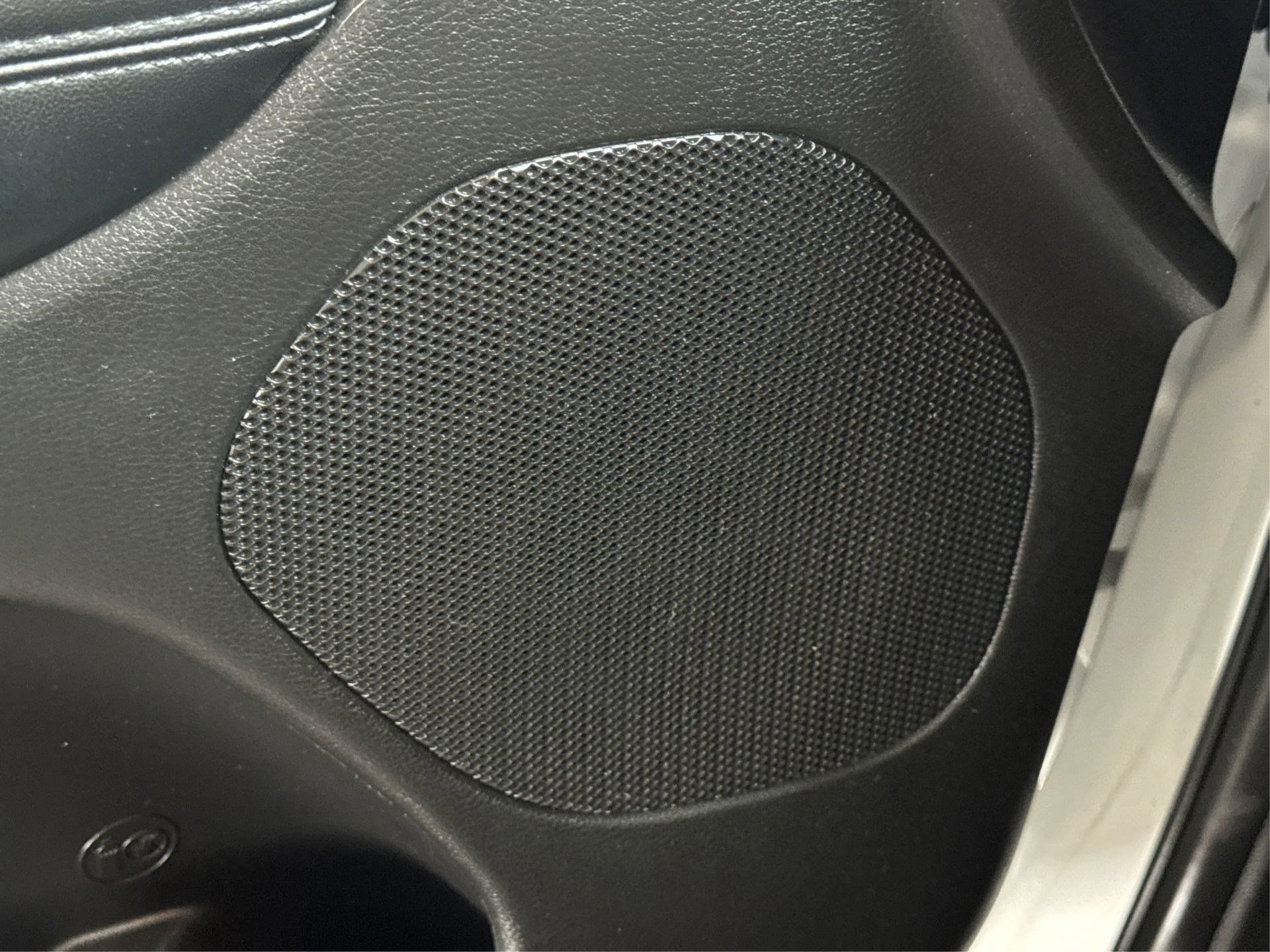 Used 2021 Jeep Grand Cherokee Laredo X image 37