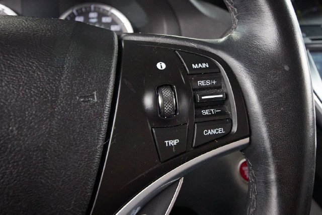 Used 2020 Acura MDX w/ Technology Package AWD/4WD image 19