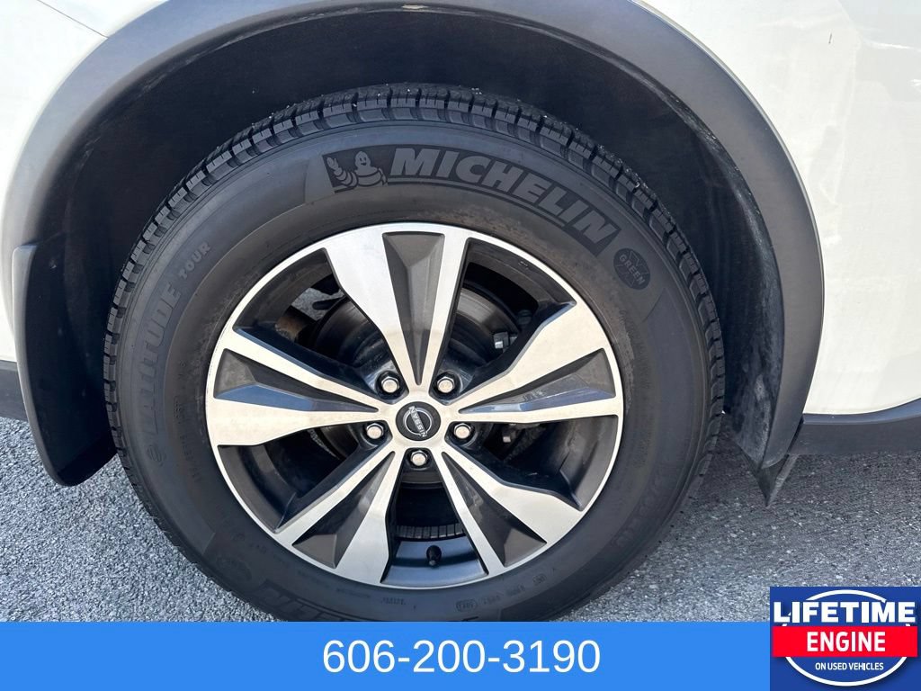 Used 2024 Nissan Murano SV AWD/4WD image 6