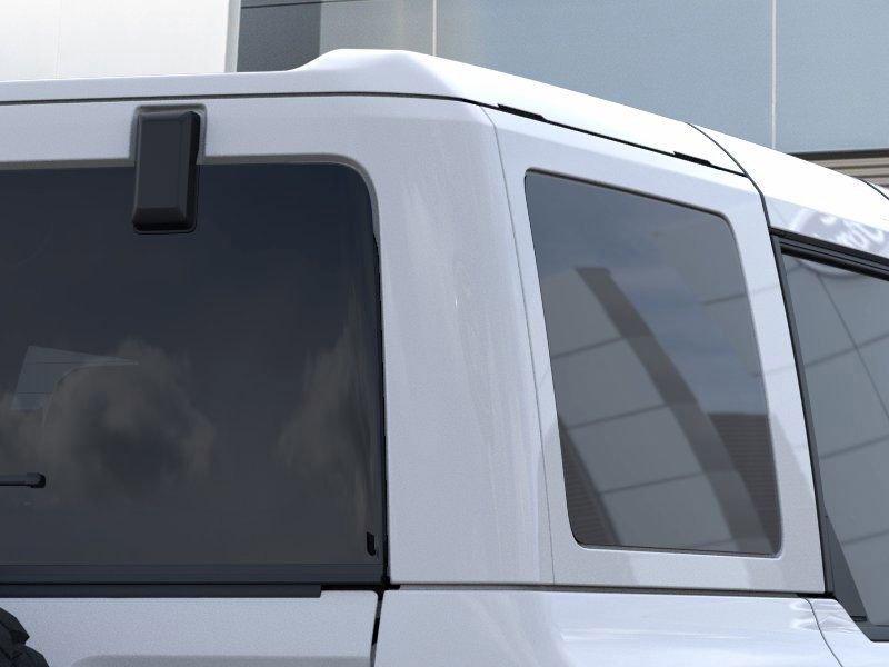 Used 2025 Ford Bronco Badlands image 17