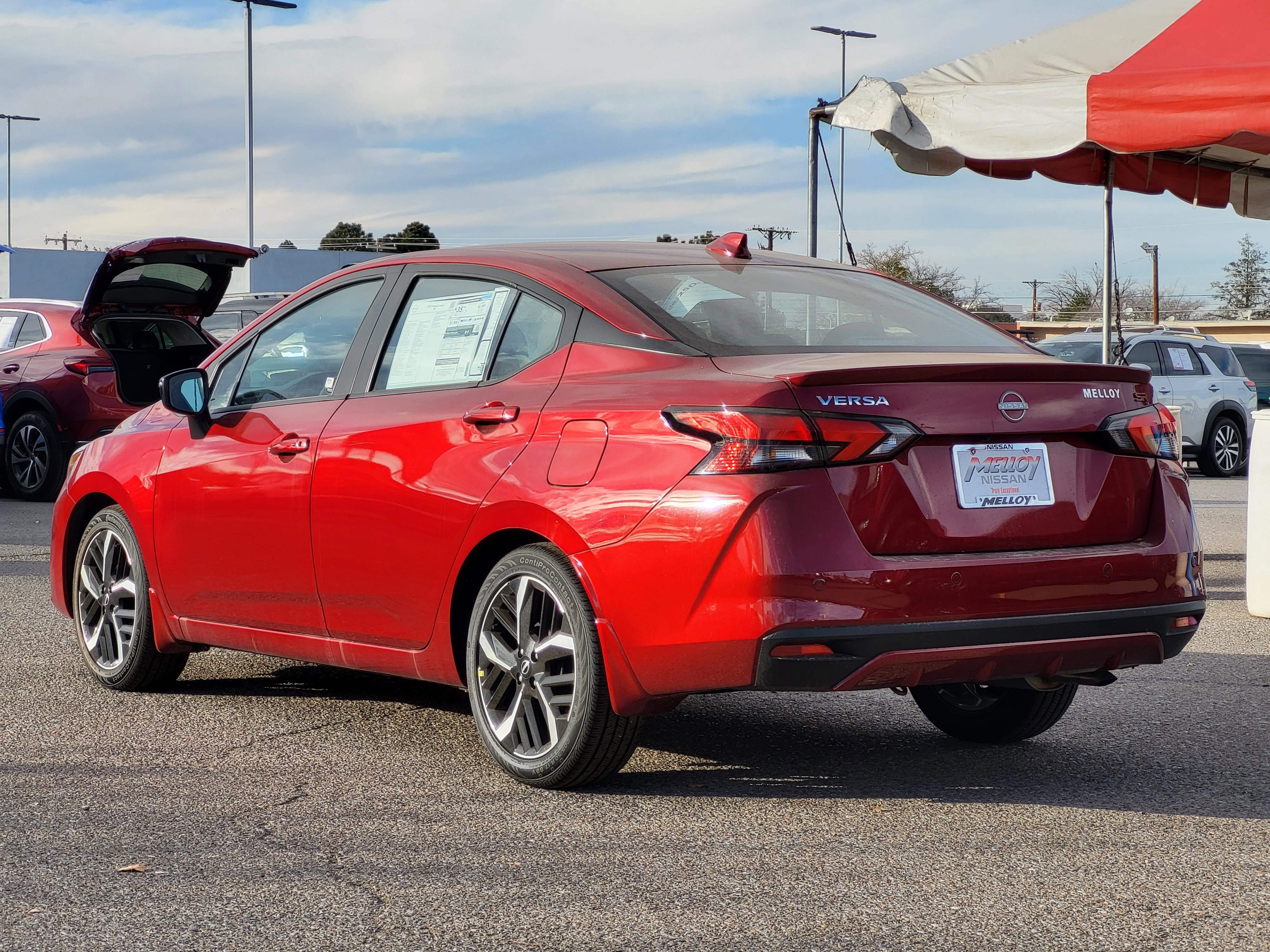 New 2025 Nissan Versa SR w/ Electronics Package image 6